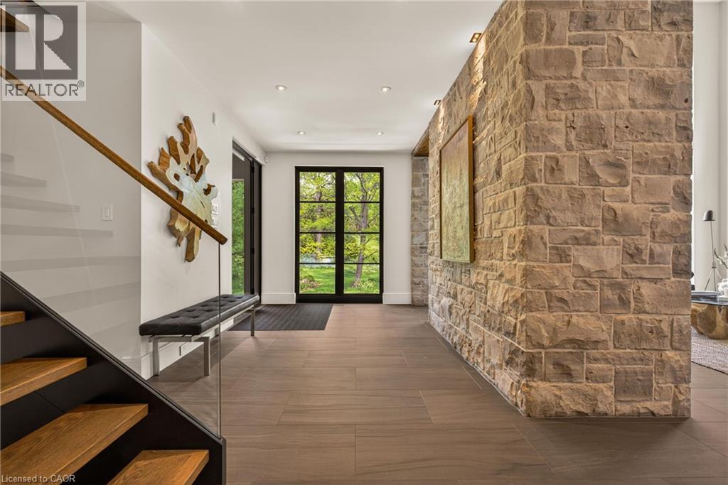981 Mineral Springs Road, Ancaster, Ontario  L9H 5E3 - Photo 4 - 40835771