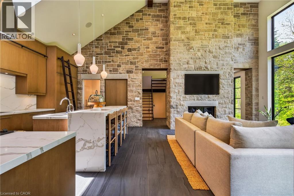 981 Mineral Springs Road, Ancaster, Ontario  L9H 5E3 - Photo 8 - 40835771