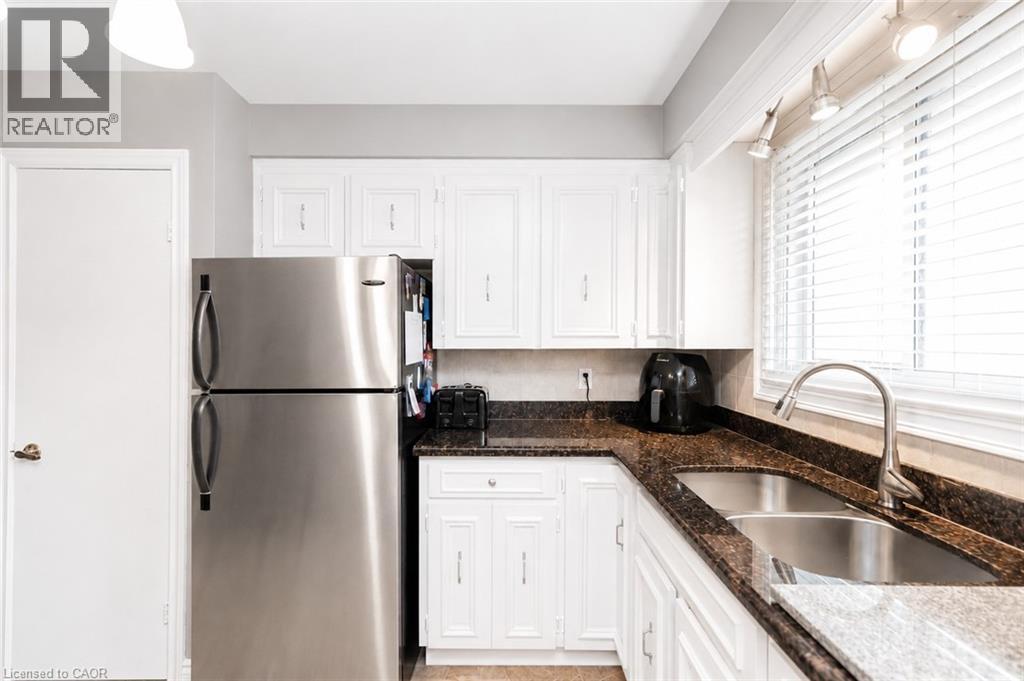366 Berkindale Drive, Hamilton, Ontario  L8E 3T8 - Photo 11 - 40835949