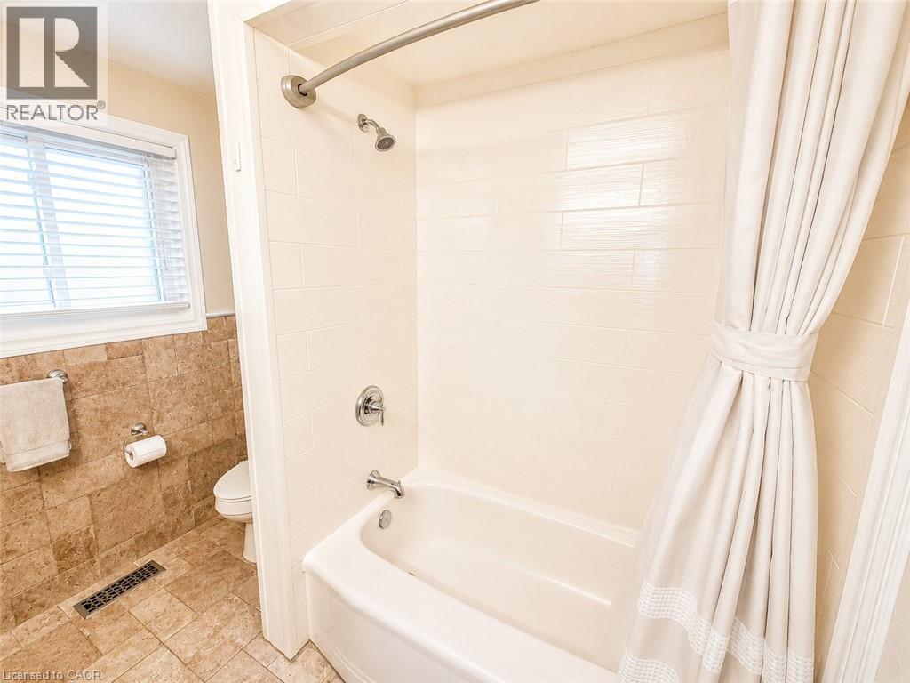 366 Berkindale Drive, Hamilton, Ontario  L8E 3T8 - Photo 24 - 40835949