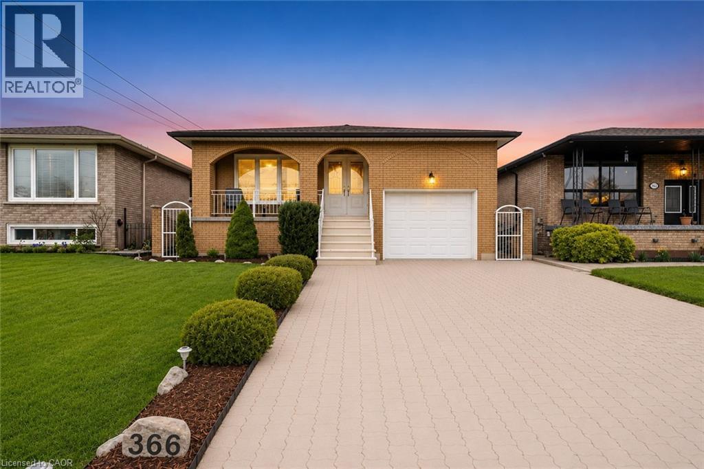 366 Berkindale Drive, Hamilton, Ontario  L8E 3T8 - Photo 3 - 40835949
