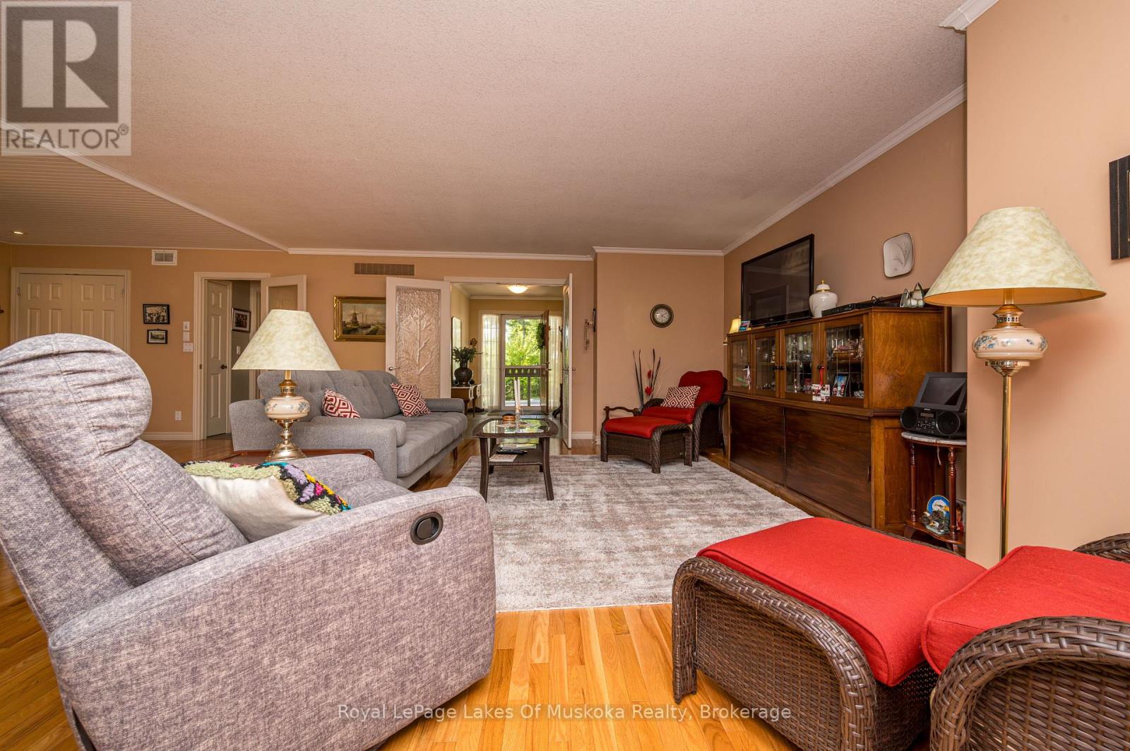 20 Deerhurst Highlands Drive, Huntsville, Ontario  P1H 1B1 - Photo 10 - X13229366