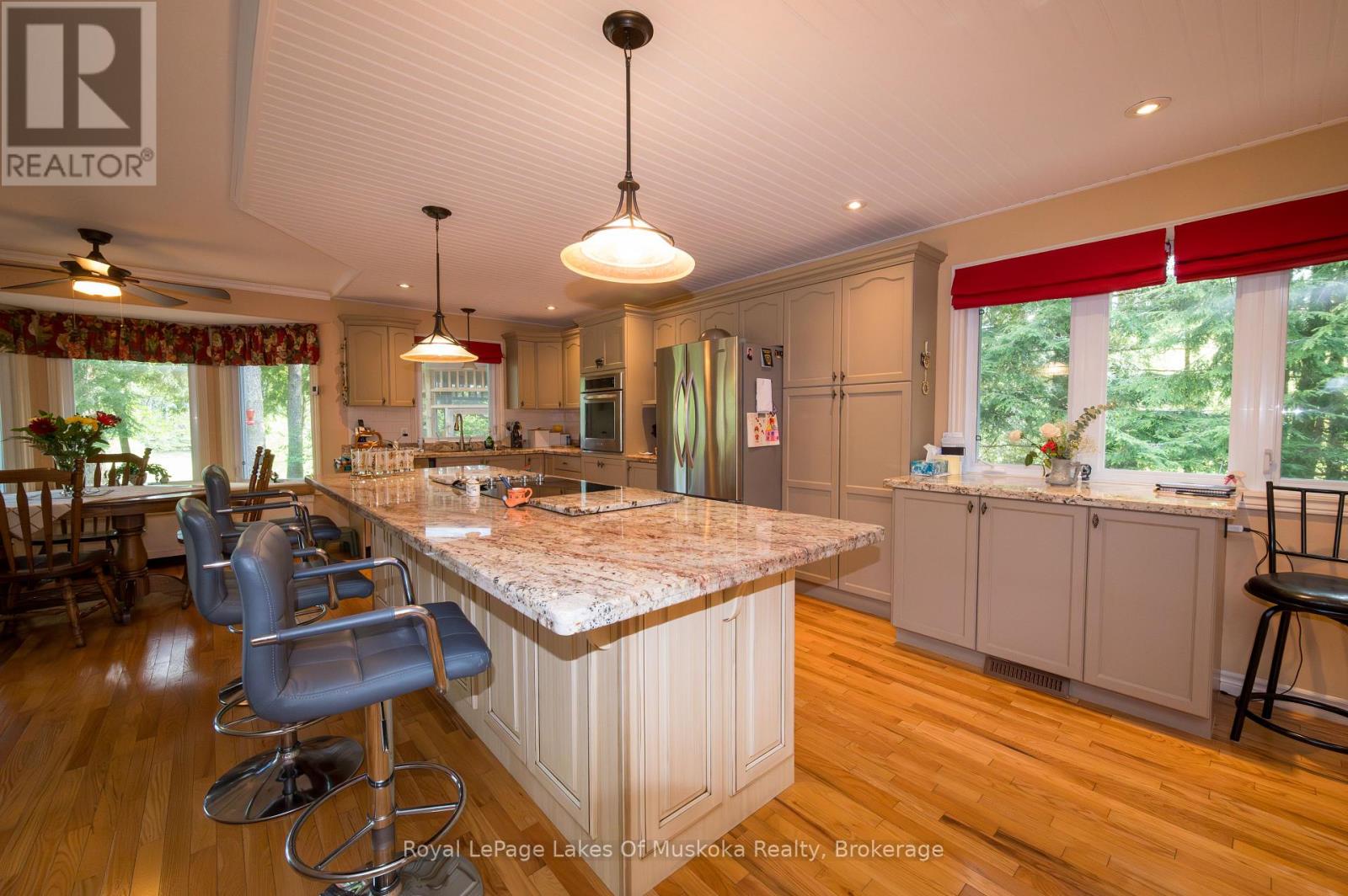 20 Deerhurst Highlands Drive, Huntsville, Ontario  P1H 1B1 - Photo 13 - X13229366