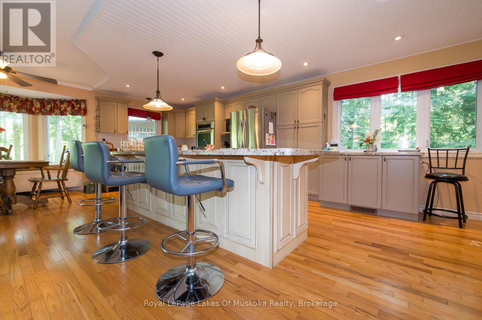 20 Deerhurst Highlands Drive, Huntsville, Ontario  P1H 1B1 - Photo 14 - X13229366