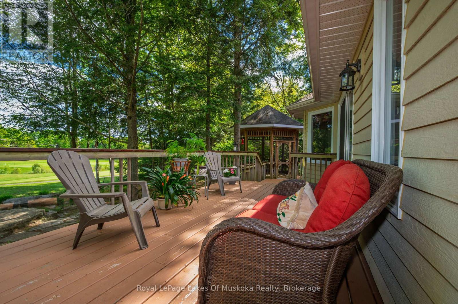 20 Deerhurst Highlands Drive, Huntsville, Ontario  P1H 1B1 - Photo 3 - X13229366