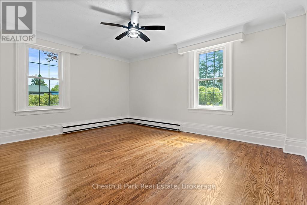 1663 5th Avenue E, Owen Sound, Ontario  N4K 2S3 - Photo 12 - X13229540