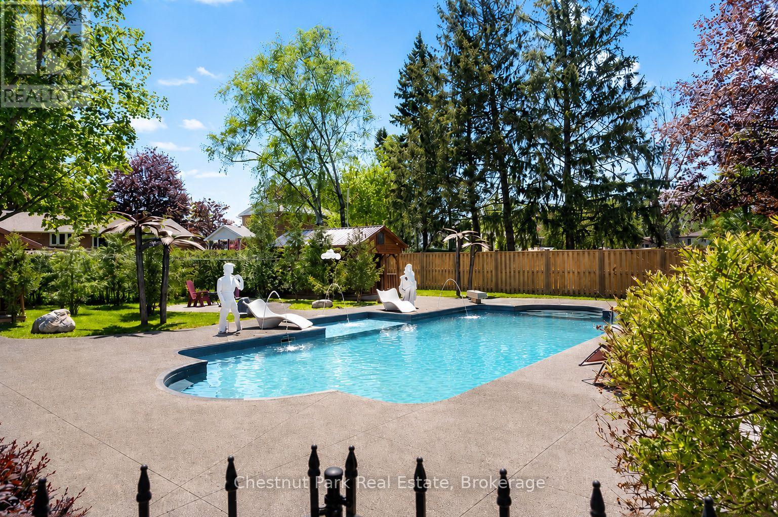 1663 5th Avenue E, Owen Sound, Ontario  N4K 2S3 - Photo 2 - X13229540