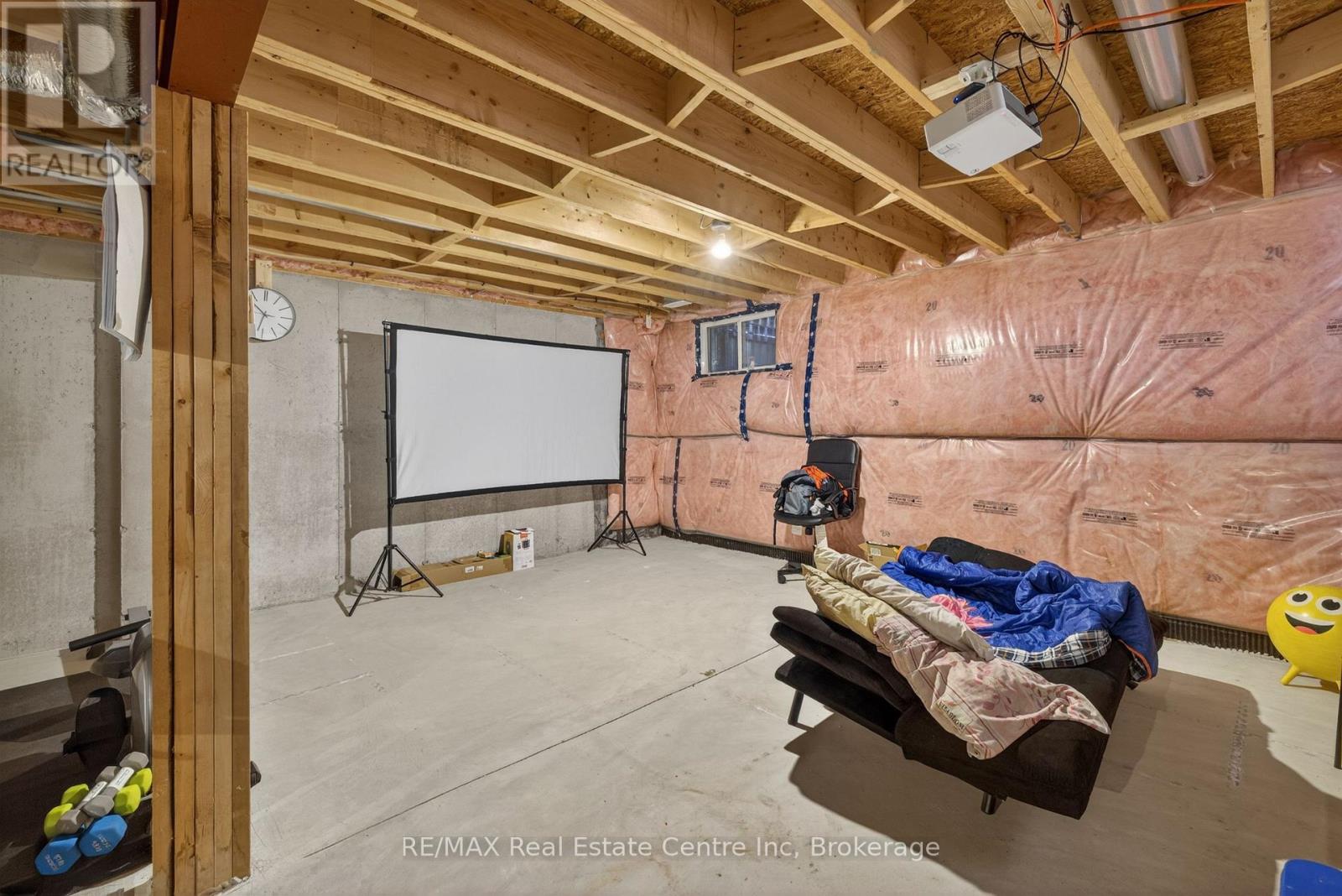 4 Drone Crescent, Guelph, Ontario  N1K 0C1 - Photo 38 - X13229716