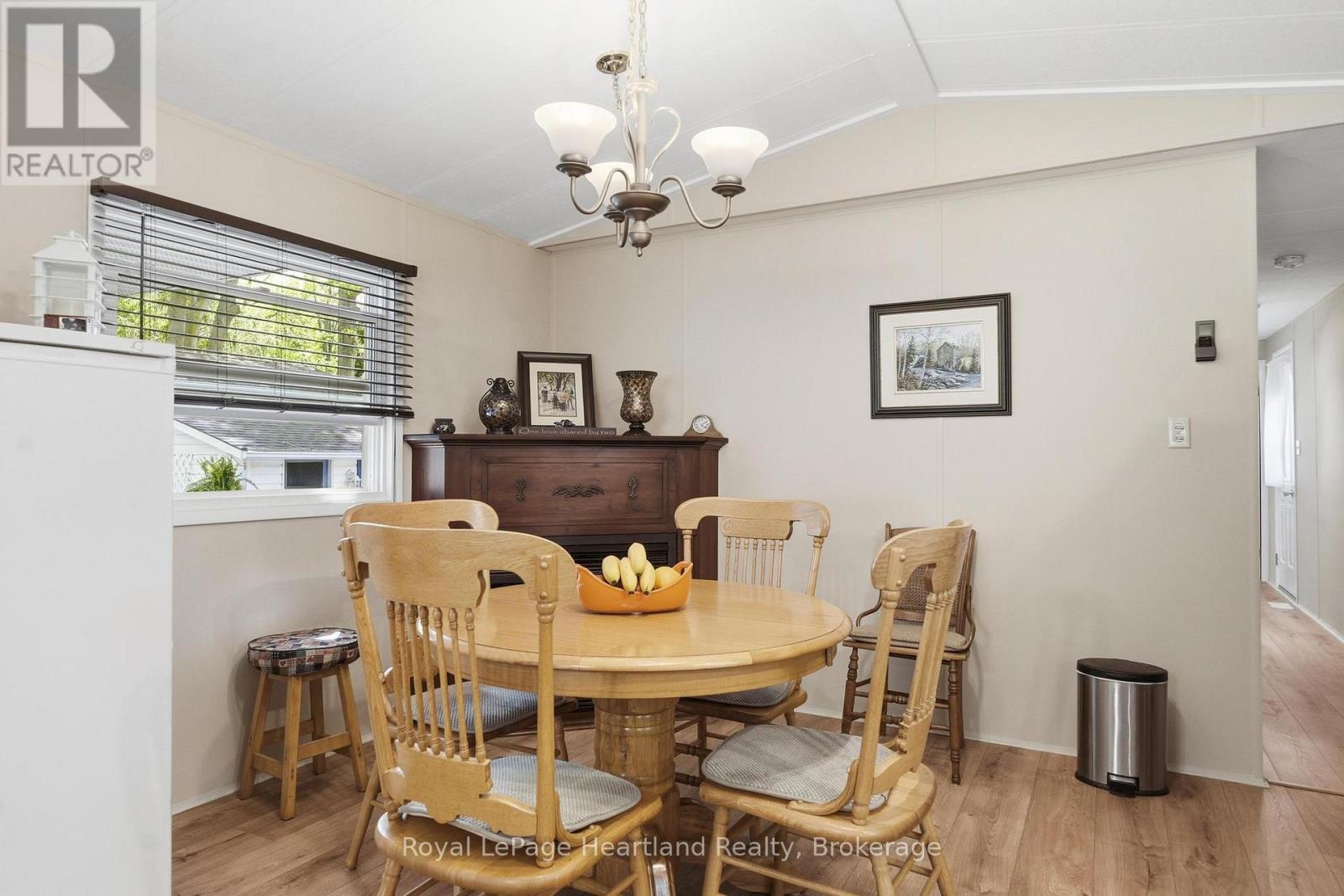 11 Sioux Lane, Ashfield-Colborne-Wawanosh, Ontario  N7A 3Y2 - Photo 6 - X13229932