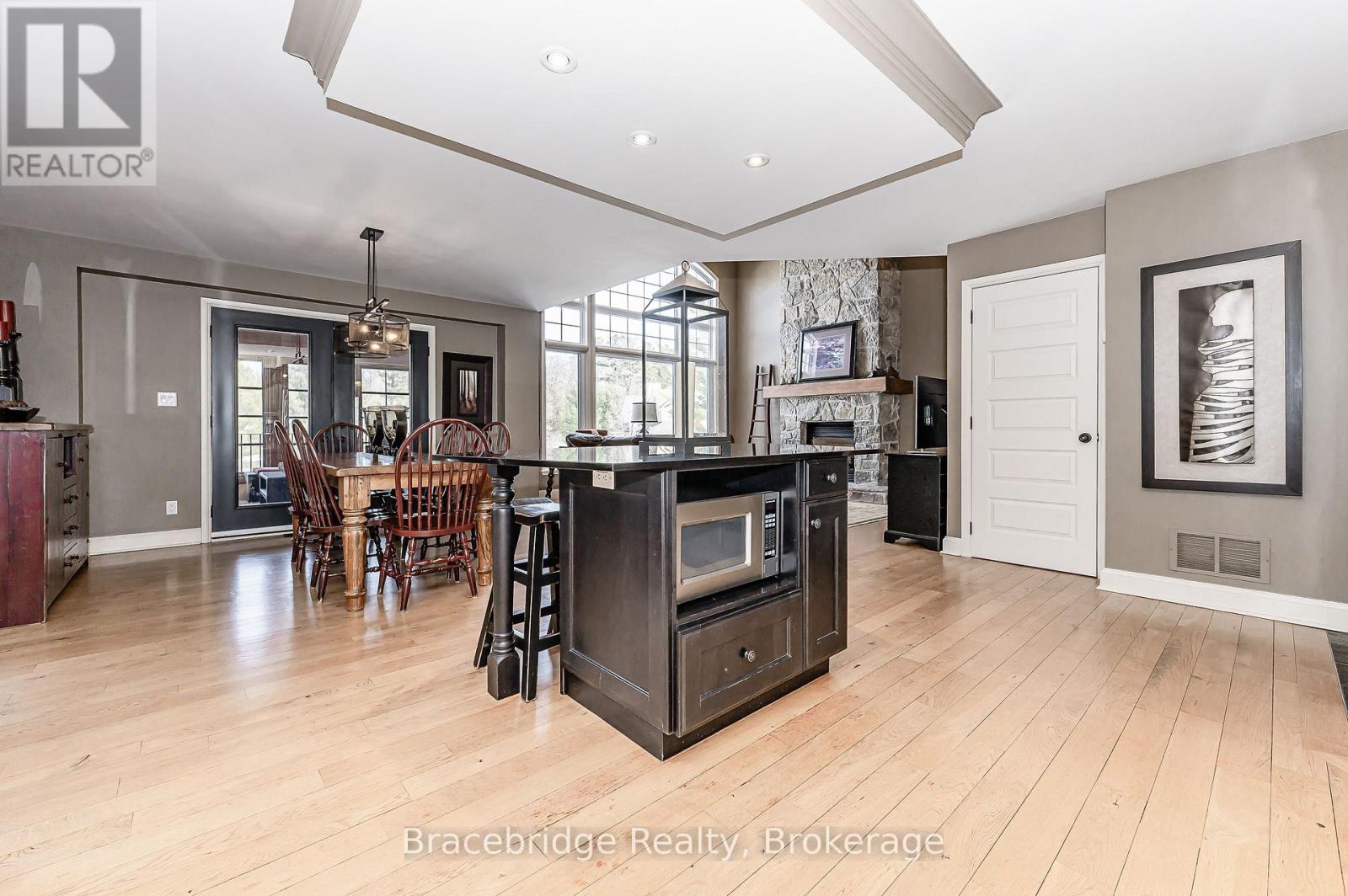 Sandfield 3 W3 - 3876 Muskoka Rd 118 Highway W, Muskoka Lakes, Ontario  P0B 1J0 - Photo 13 - X13229982
