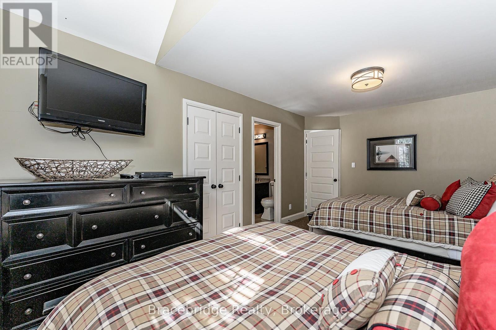 Sandfield 3 W3 - 3876 Muskoka Rd 118 Highway W, Muskoka Lakes, Ontario  P0B 1J0 - Photo 21 - X13229982