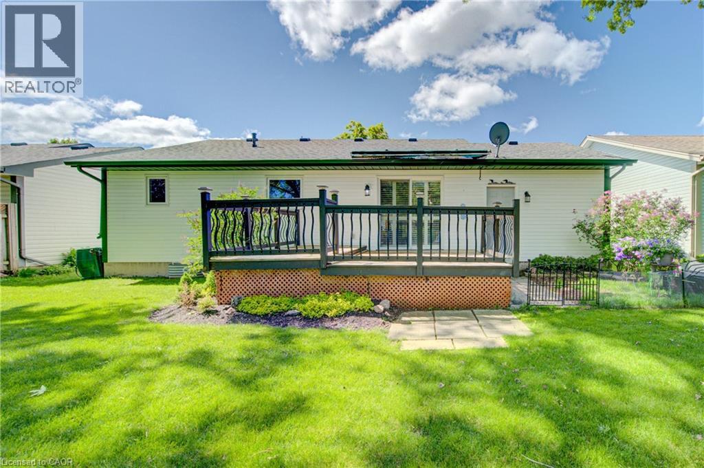 137 Wesley Crescent, Waterloo, Ontario  N2J 4G8 - Photo 31 - 40835338