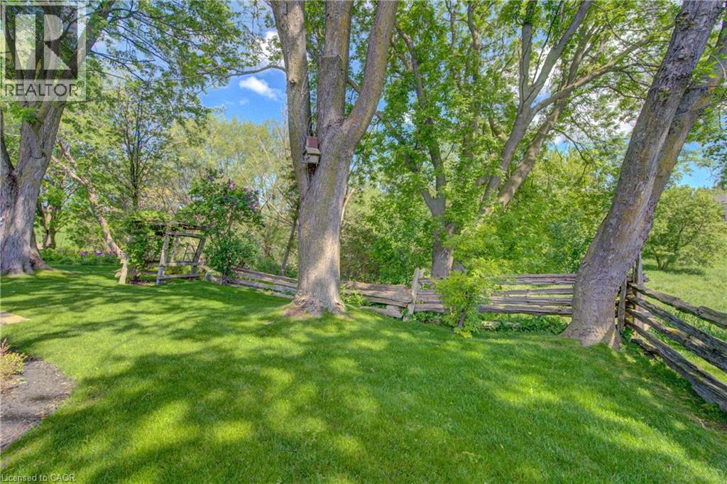 137 Wesley Crescent, Waterloo, Ontario  N2J 4G8 - Photo 32 - 40835338