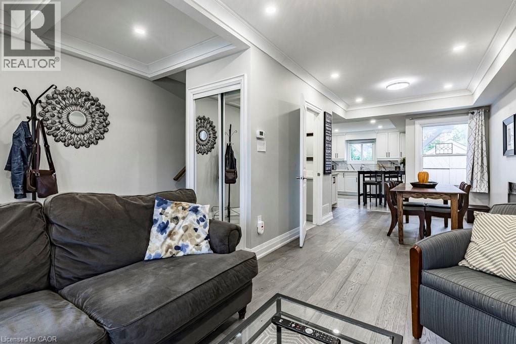 67 Gage Avenue N, Hamilton, Ontario  L8L 6Z8 - Photo 4 - 40834847