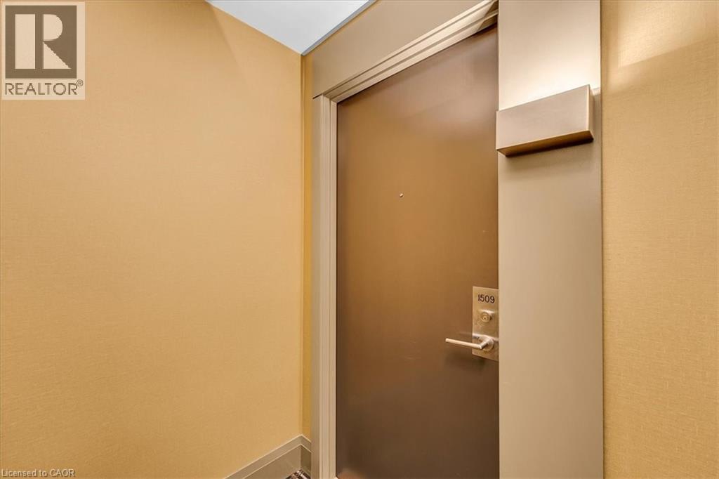 17 Zorra Street Unit# 1509, Etobicoke, Ontario  M8Z 0C8 - Photo 3 - 40834906