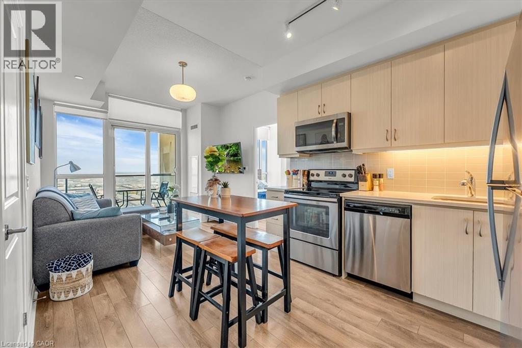 17 Zorra Street Unit# 1509, Etobicoke, Ontario  M8Z 0C8 - Photo 4 - 40834906