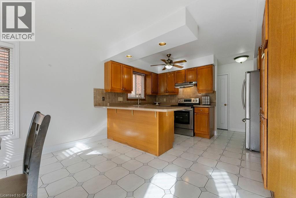 113 Greenshire Drive, Hamilton, Ontario  L9C 7G5 - Photo 13 - 40836123