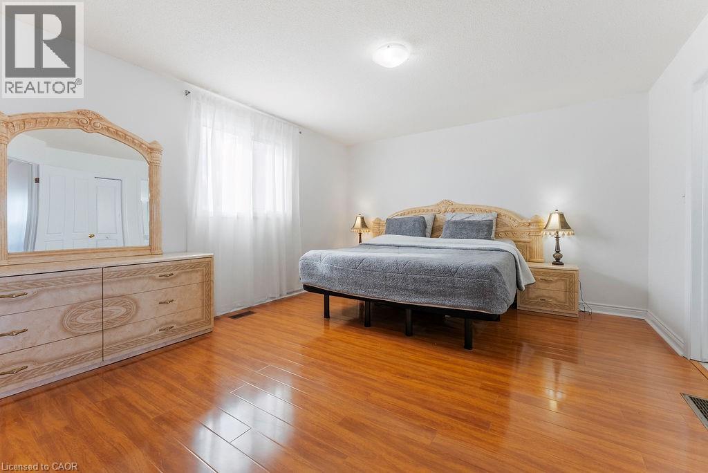 113 Greenshire Drive, Hamilton, Ontario  L9C 7G5 - Photo 23 - 40836123