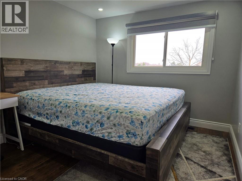 261 Overlea Drive, Kitchener, Ontario  N2M 1T7 - Photo 7 - 40836051