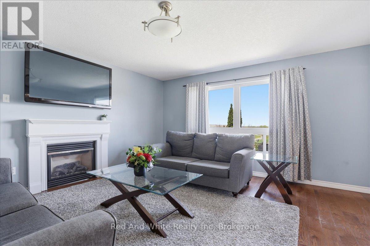 136 Carpenter Road, Cambridge, Ontario  N1P 1J4 - Photo 9 - X13231362