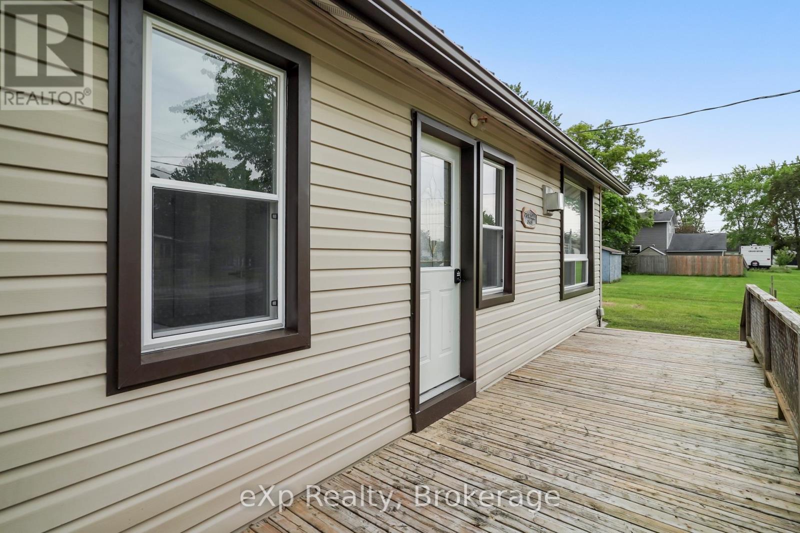 2608 Sheriff Street, Oil Springs, Ontario  N0N 1P0 - Photo 38 - X13231376