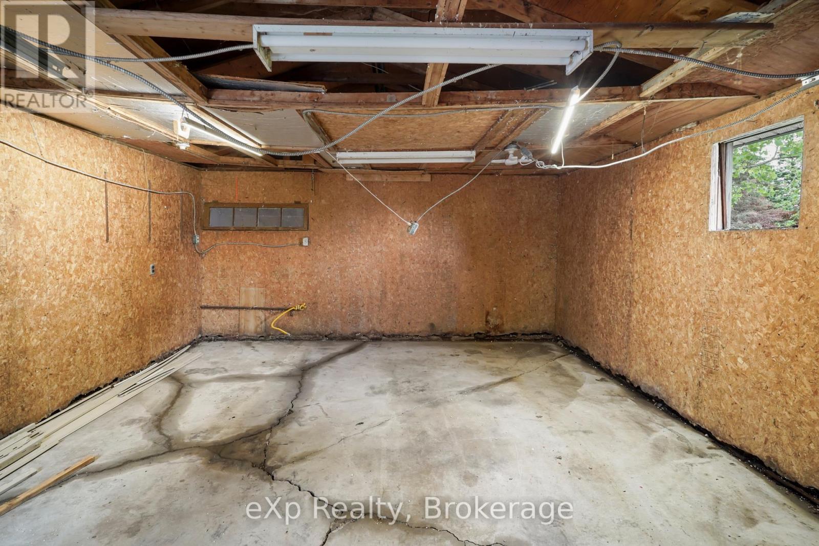 2608 Sheriff Street, Oil Springs, Ontario  N0N 1P0 - Photo 43 - X13231376