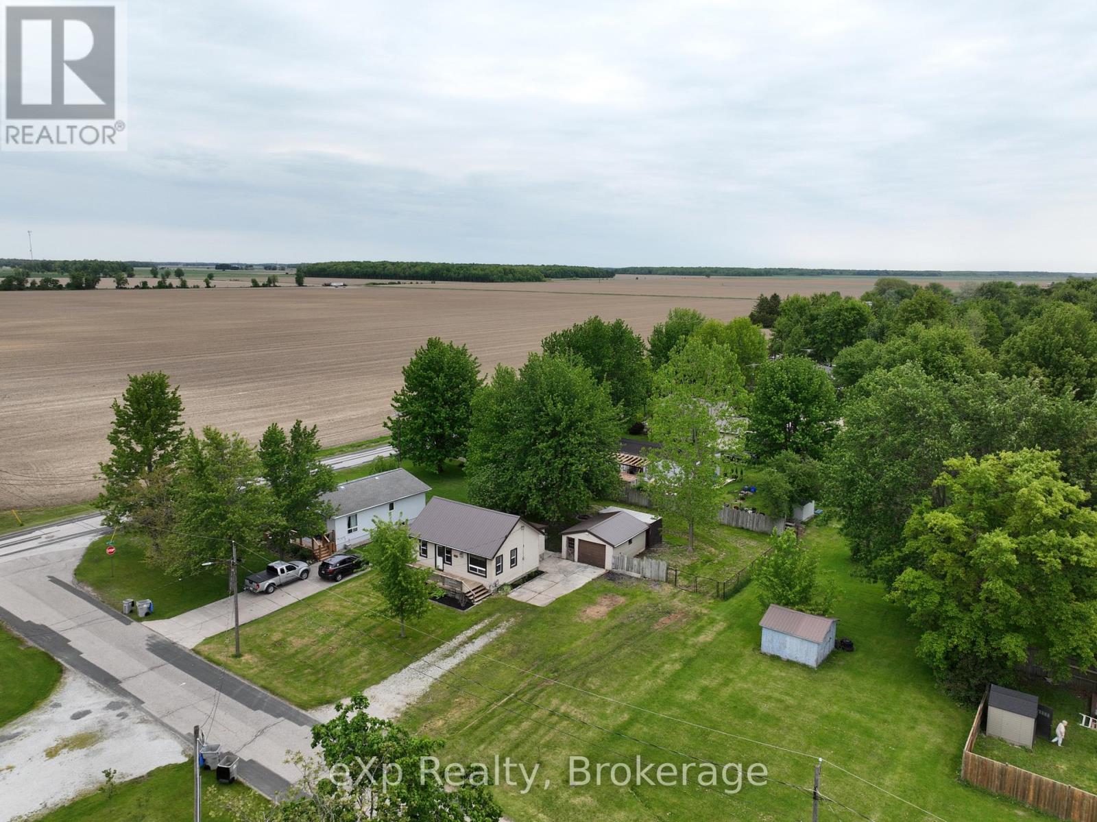 2608 Sheriff Street, Oil Springs, Ontario  N0N 1P0 - Photo 6 - X13231376