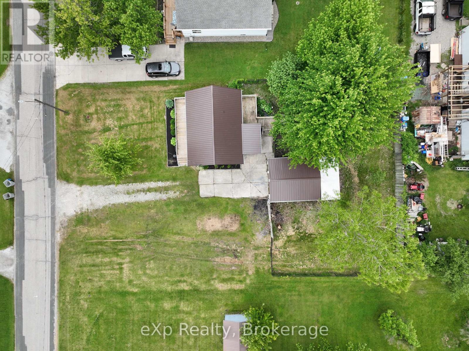 2608 Sheriff Street, Oil Springs, Ontario  N0N 1P0 - Photo 7 - X13231376