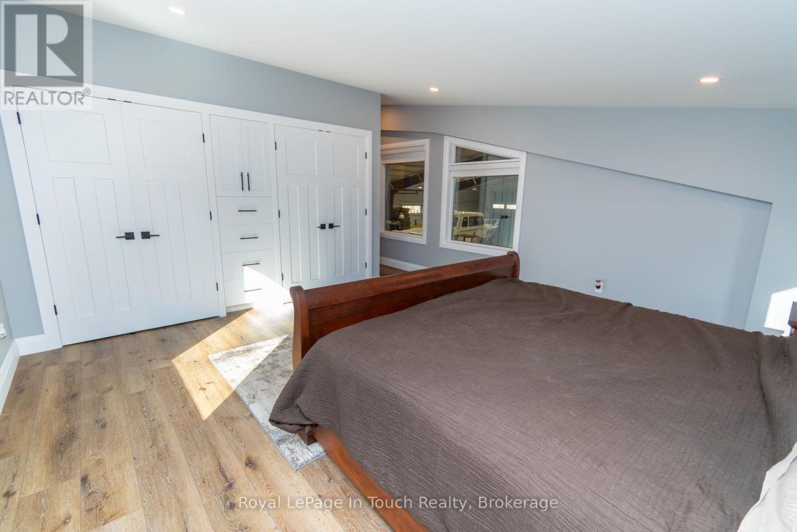 1388 Cedarpoint Road, Tiny, Ontario  L0L 2J0 - Photo 11 - S13231618
