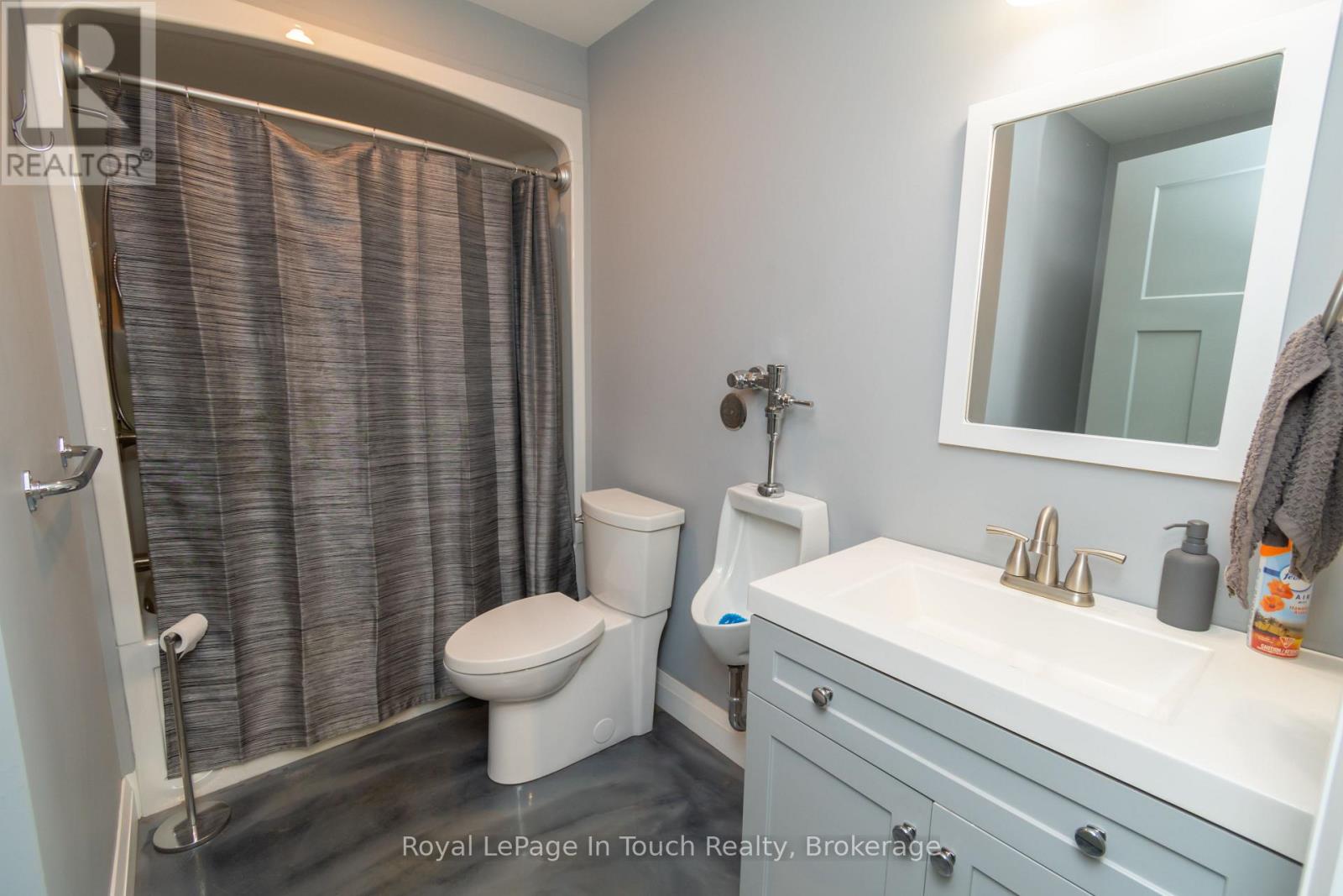 1388 Cedarpoint Road, Tiny, Ontario  L0L 2J0 - Photo 29 - S13231618