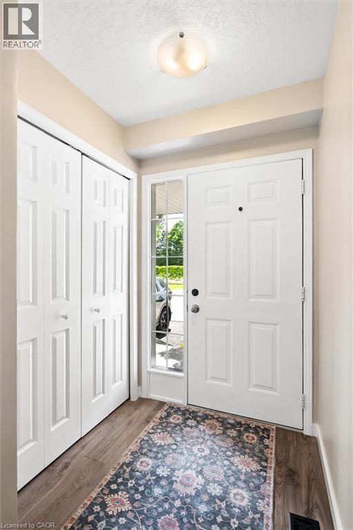15 Gregg Court Unit# 5, Kitchener, Ontario  N2A 4H7 - Photo 4 - 40833583