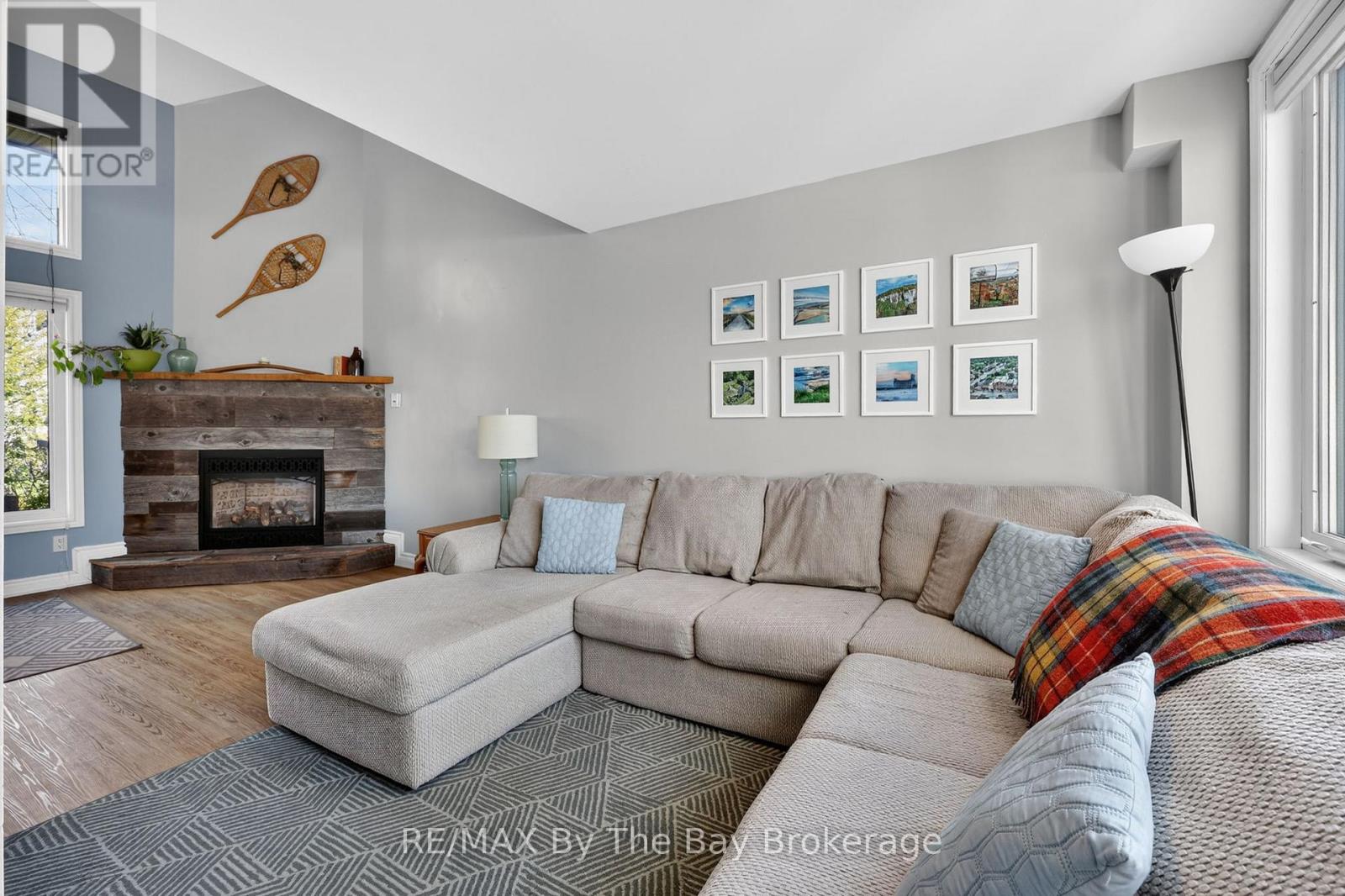 43 Trafalgar Road, Collingwood, Ontario  L9Y 5G4 - Photo 2 - S13232134
