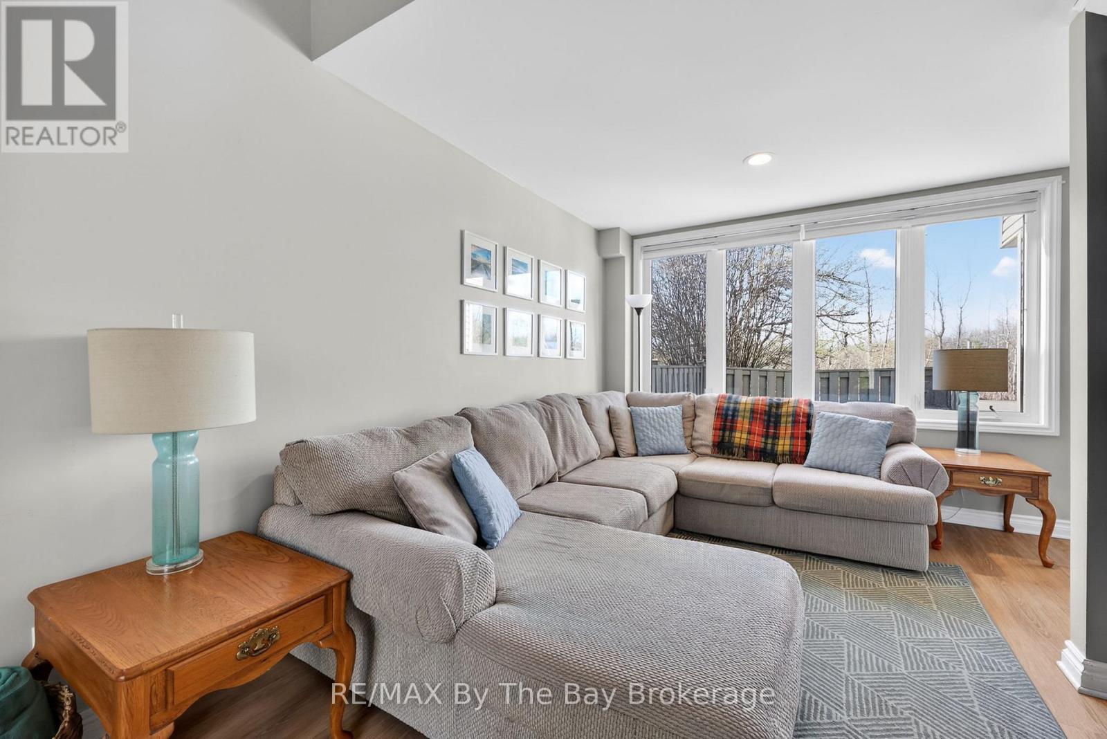 43 Trafalgar Road, Collingwood, Ontario  L9Y 5G4 - Photo 4 - S13232134