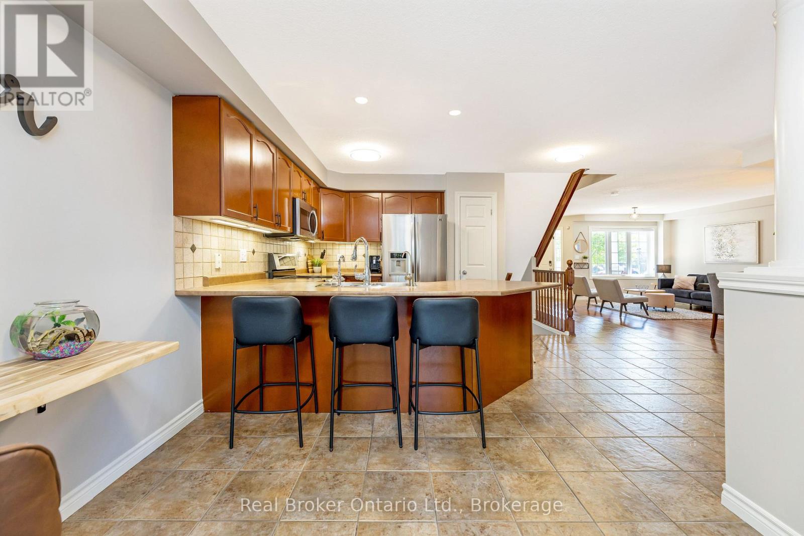 22 Atto Drive, Guelph, Ontario  N1E 0E4 - Photo 14 - X13232118