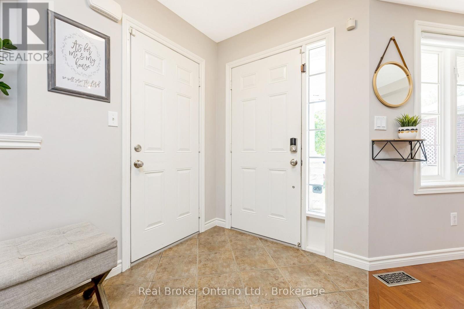 22 Atto Drive, Guelph, Ontario  N1E 0E4 - Photo 6 - X13232118
