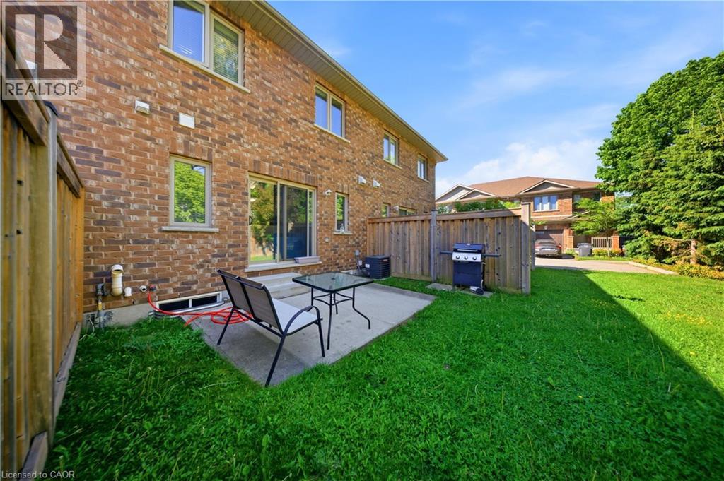 158 Fife Road Unit# 17, Guelph, Ontario  N1H 6Y3 - Photo 30 - 40835888