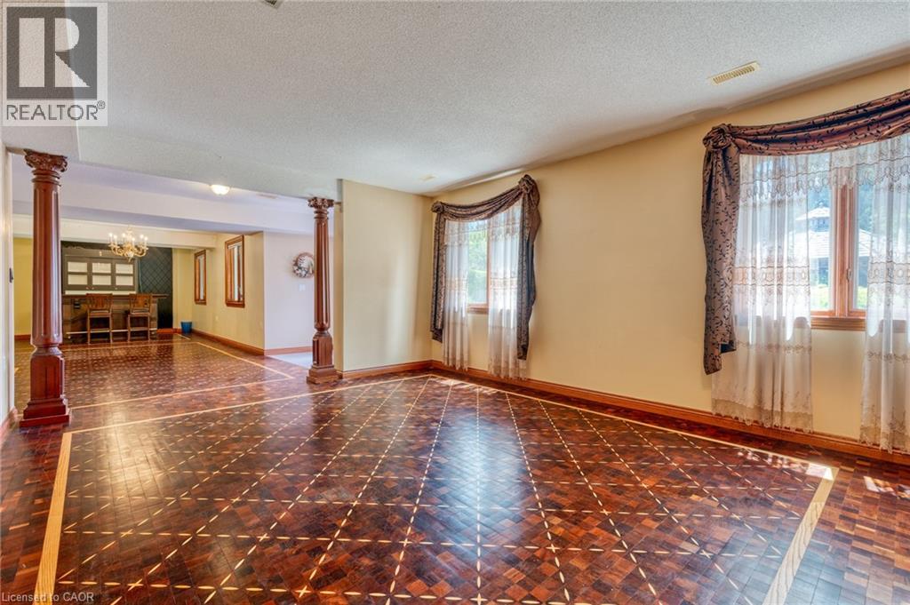 23 Susan Drive, Hamilton, Ontario  L9C 7R1 - Photo 36 - 40836194