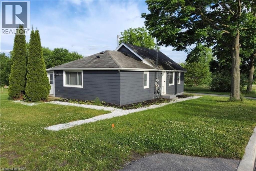 65 Norfolk Street, Waterford, Ontario  N0E 1Y0 - Photo 2 - 40835733