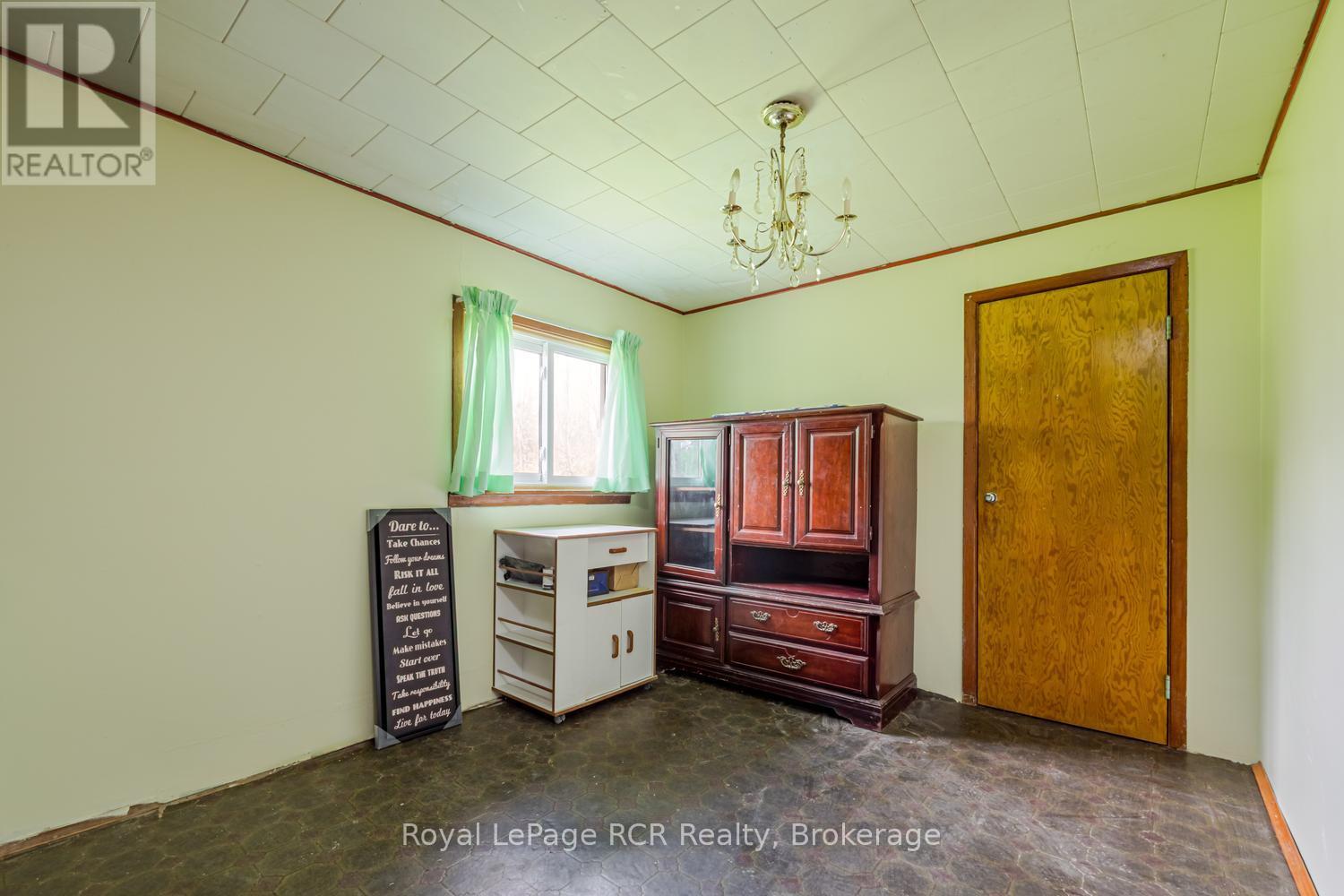 873 14th Street W, Georgian Bluffs, Ontario  N4K 6V5 - Photo 24 - X13232178