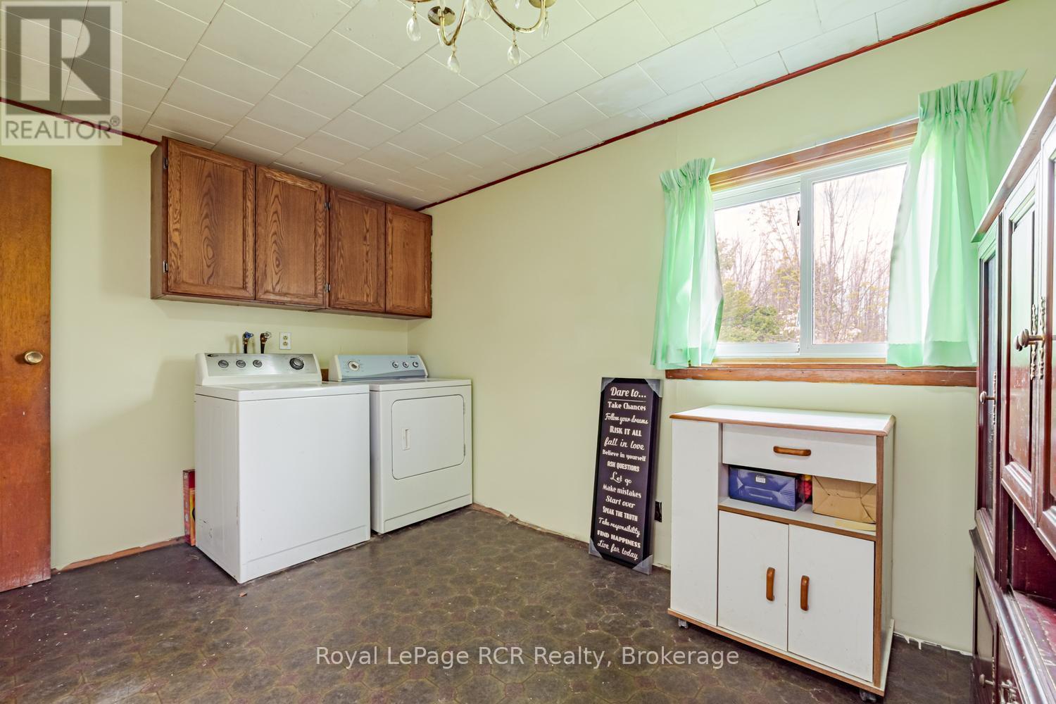 873 14th Street W, Georgian Bluffs, Ontario  N4K 6V5 - Photo 25 - X13232178