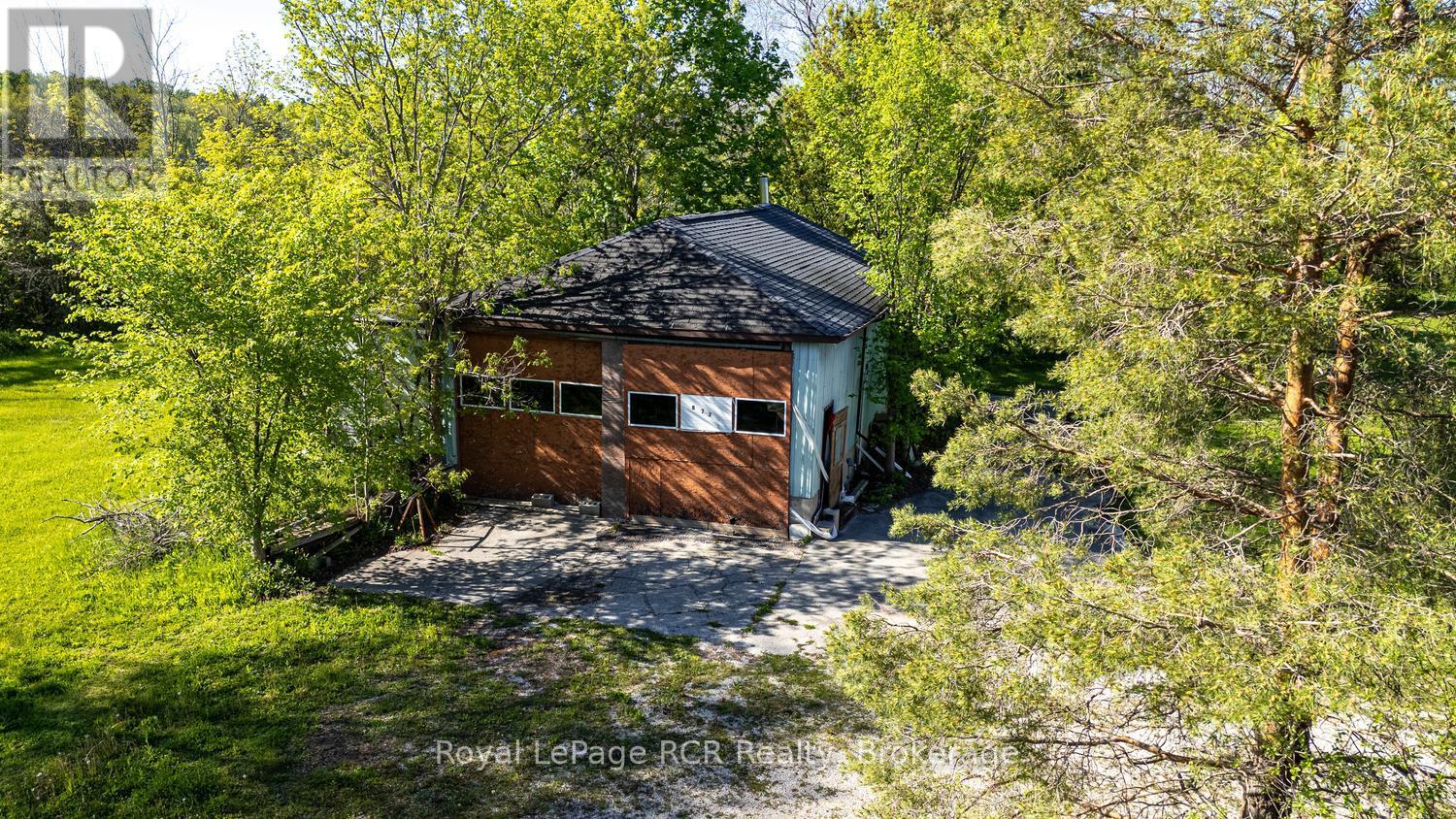 873 14th Street W, Georgian Bluffs, Ontario  N4K 6V5 - Photo 42 - X13232178
