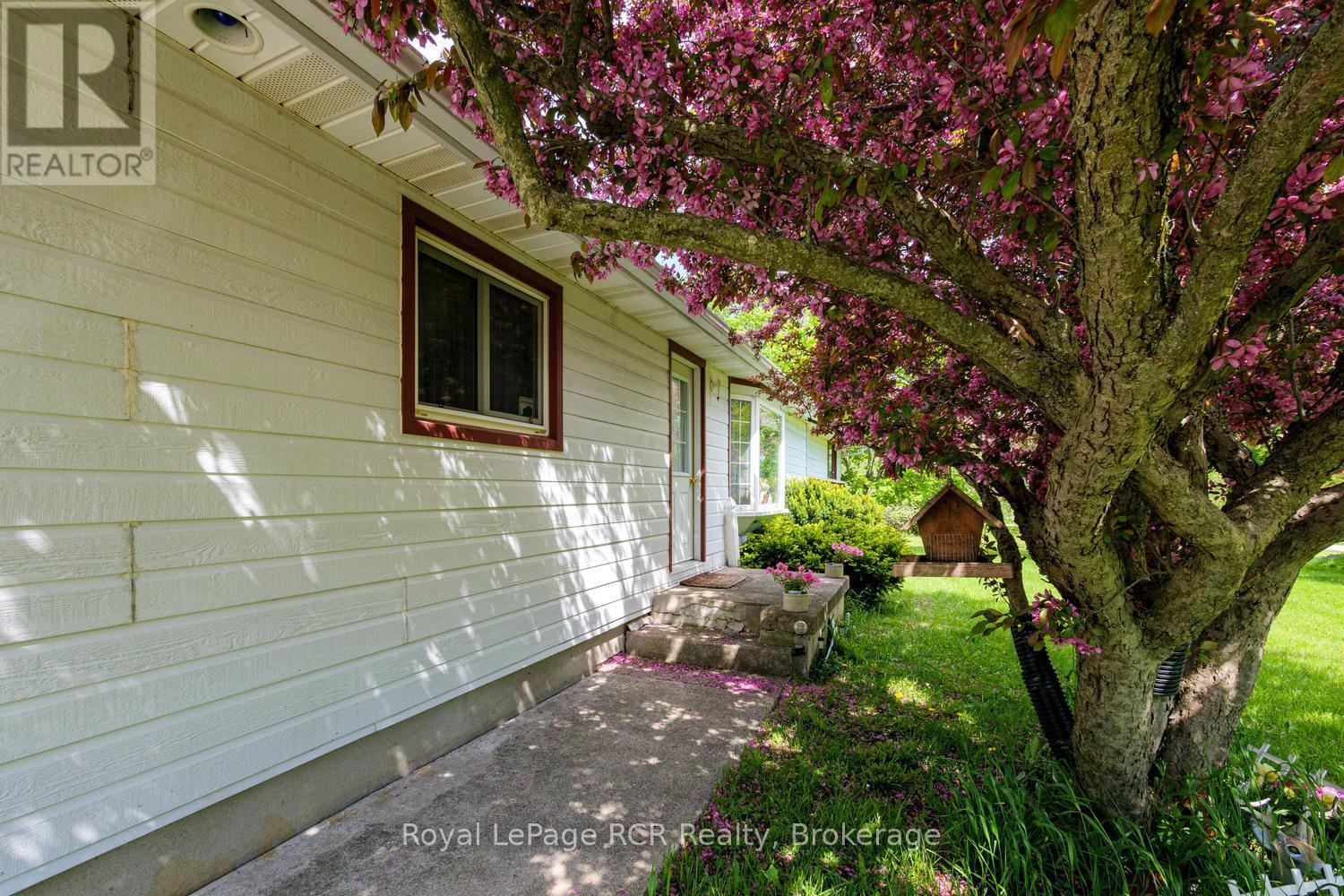 873 14th Street W, Georgian Bluffs, Ontario  N4K 6V5 - Photo 8 - X13232178