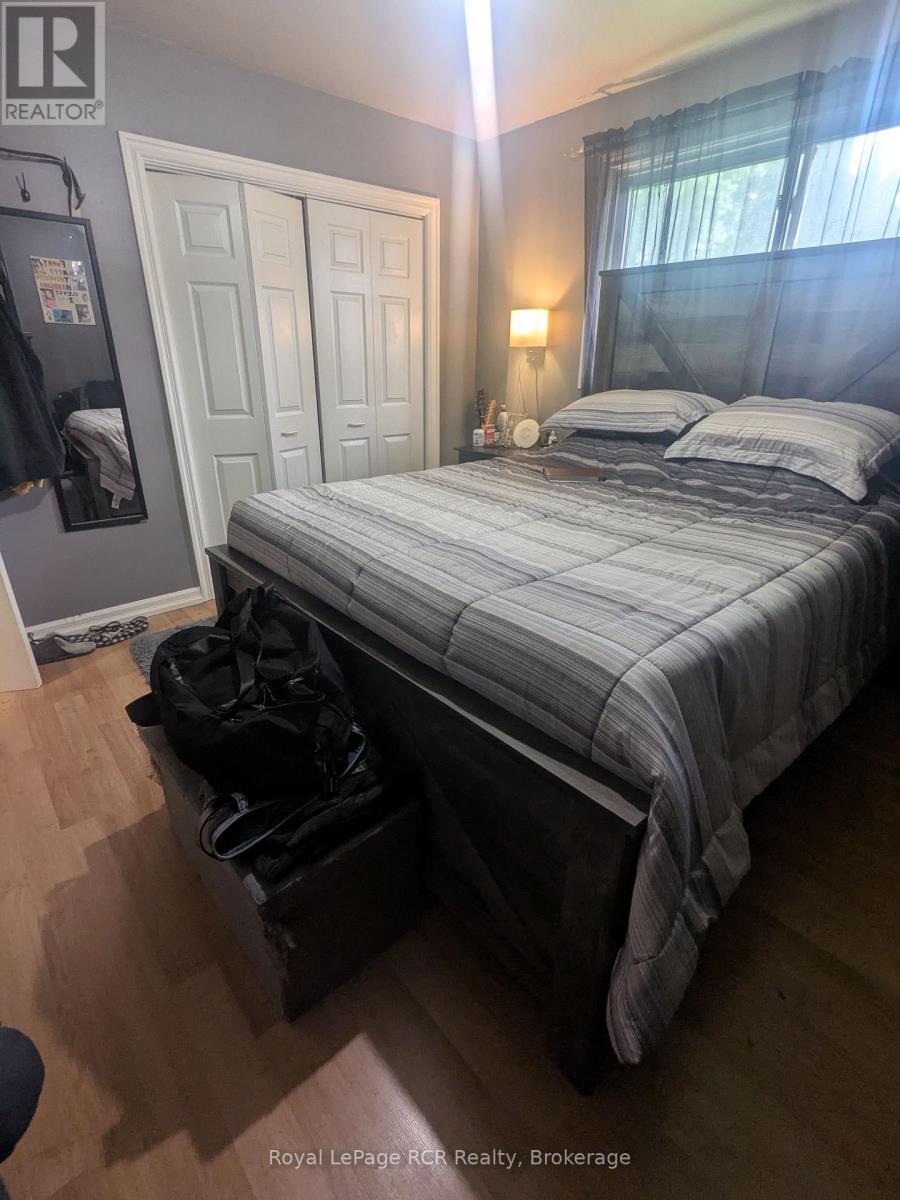 551 15th Avenue, Hanover, Ontario  N4N 3J2 - Photo 17 - X13232238