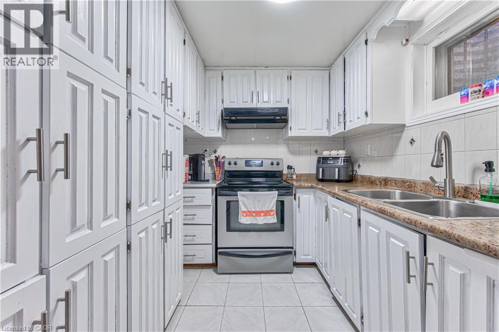 2560 Palisander Avenue, Mississauga, Ontario  L5B 2L2 - Photo 31 - 40836140