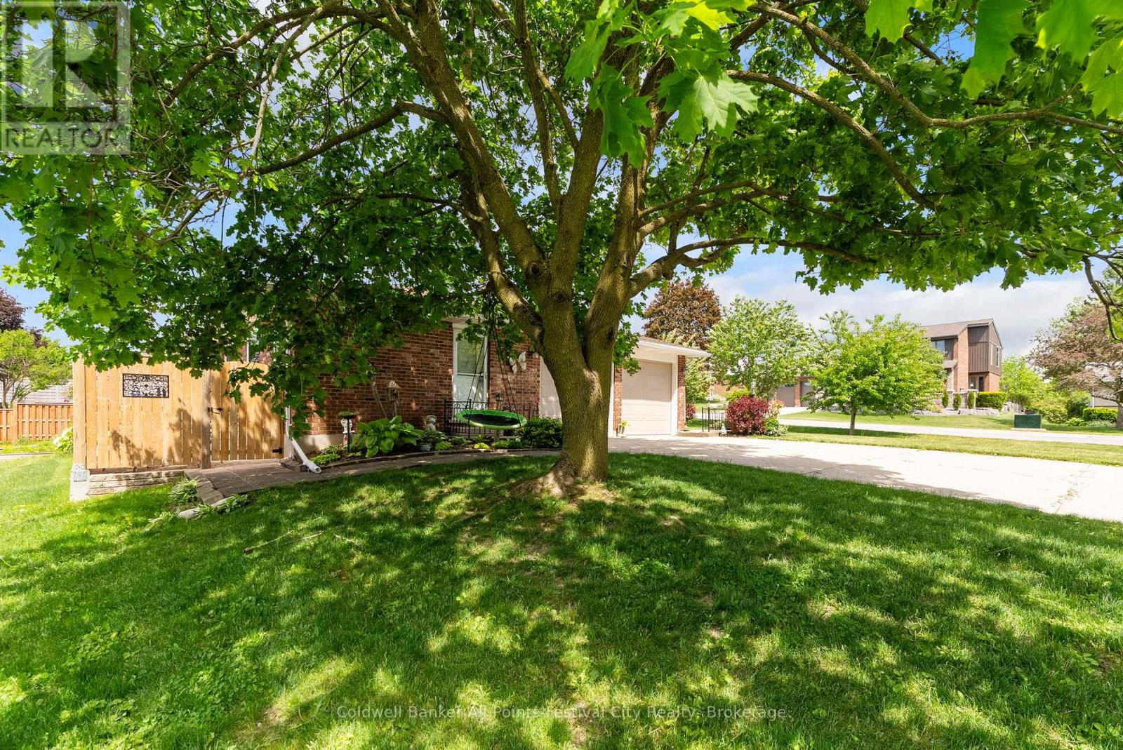 30 Mohawk Crescent, Central Huron, Ontario  N0M 1L0 - Photo 39 - X13232952