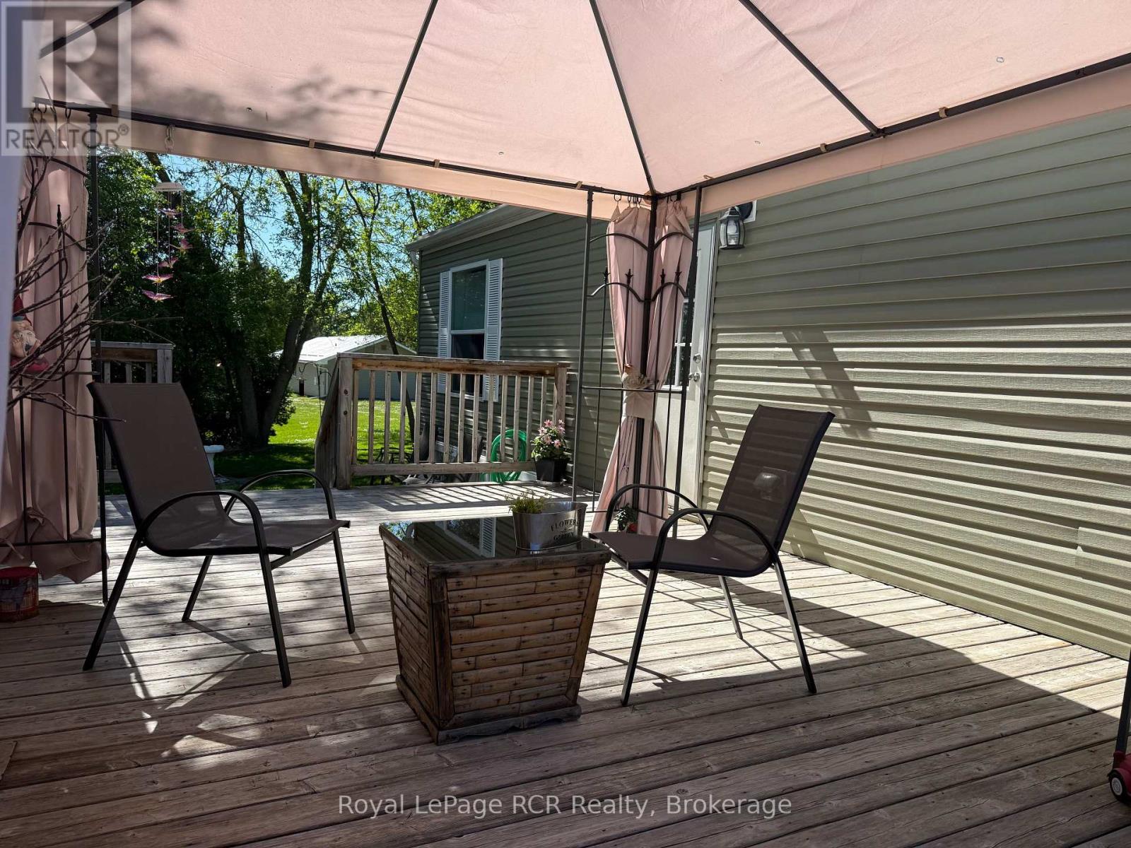 120 Sussex Square, Georgian Bluffs, Ontario  N4K 5N5 - Photo 19 - X13233402