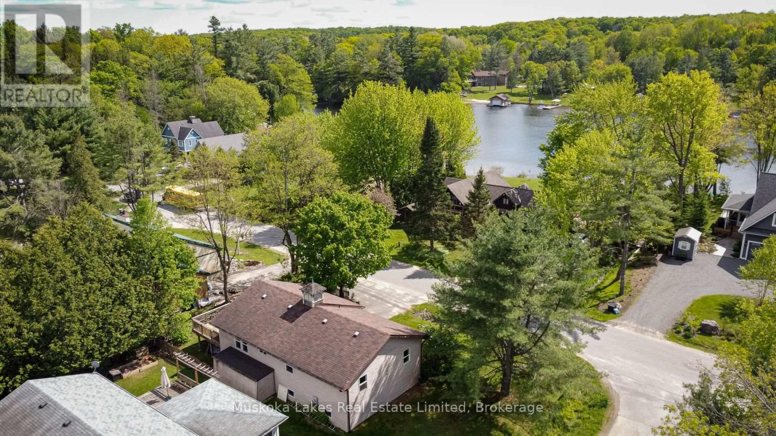 11 Harris Street, Muskoka Lakes, Ontario  P0B 1J0 - Photo 2 - X13233420