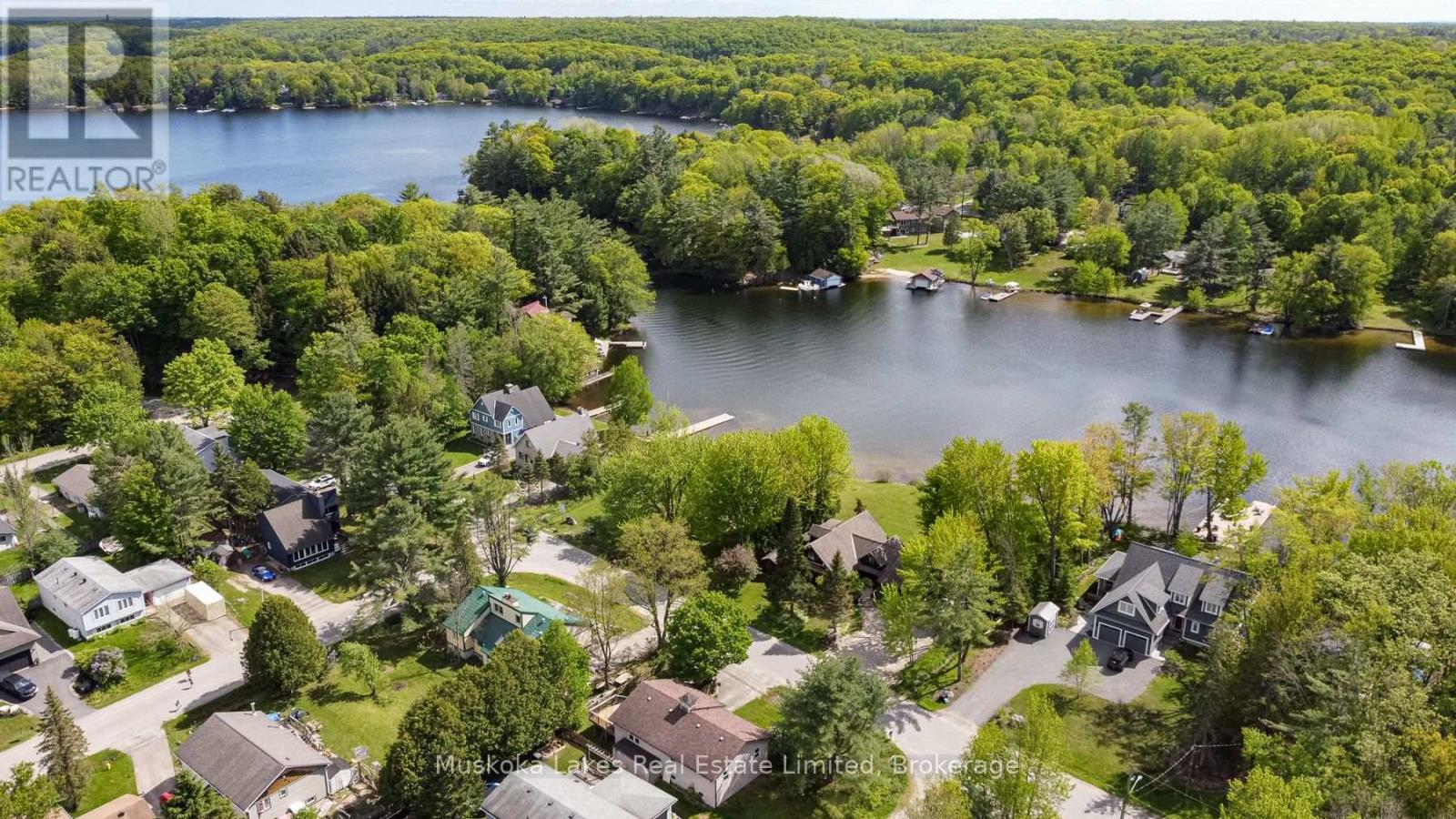 11 Harris Street, Muskoka Lakes, Ontario  P0B 1J0 - Photo 3 - X13233420