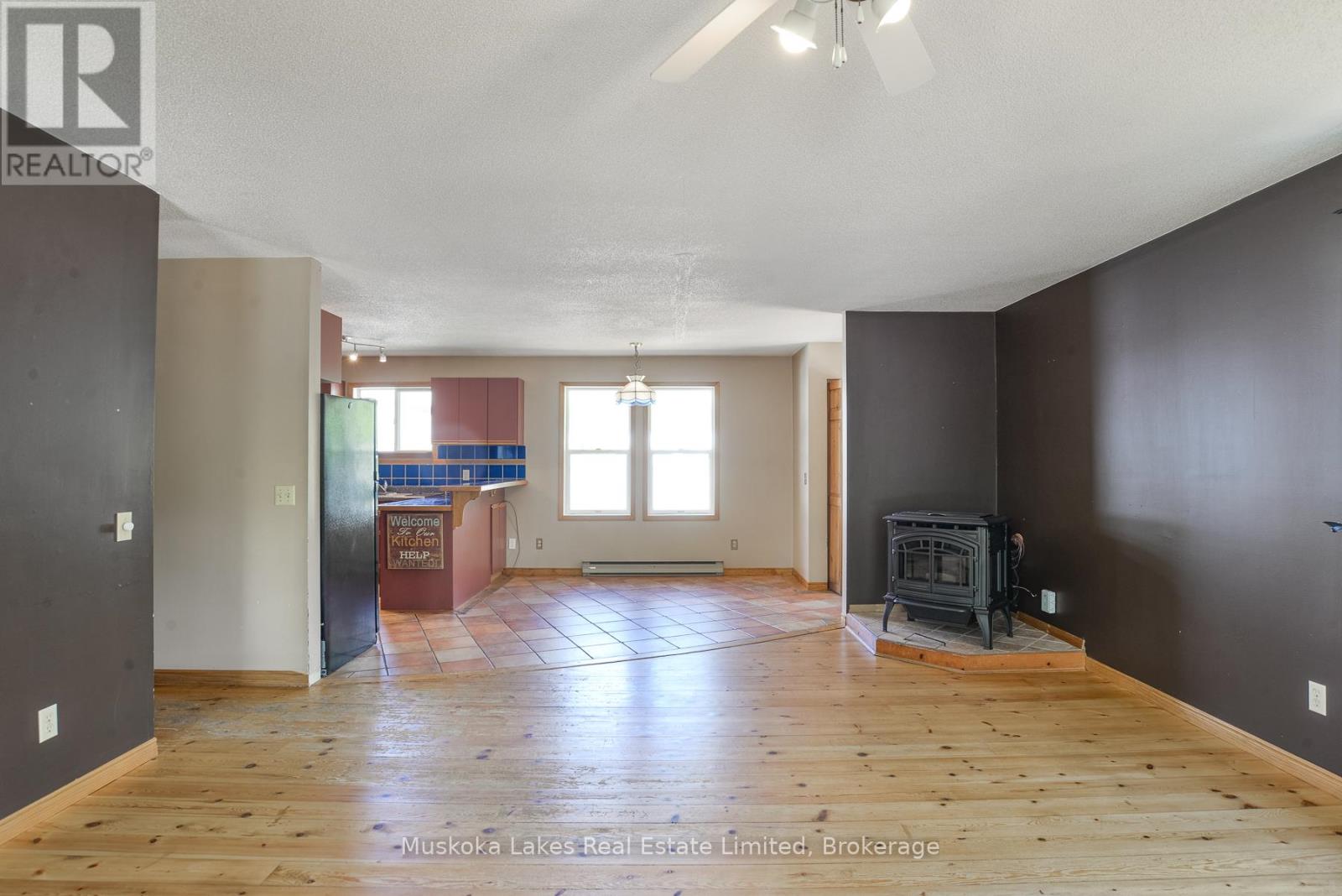 11 Harris Street, Muskoka Lakes, Ontario  P0B 1J0 - Photo 7 - X13233420