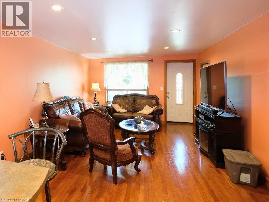 42 Dalhousie Avenue, Hamilton, Ontario  L8L 3J5 - Photo 8 - 40835810
